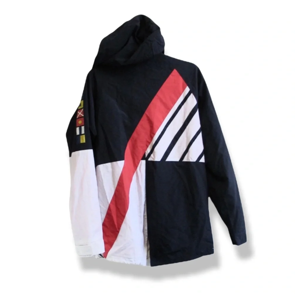 Reason bold oversized